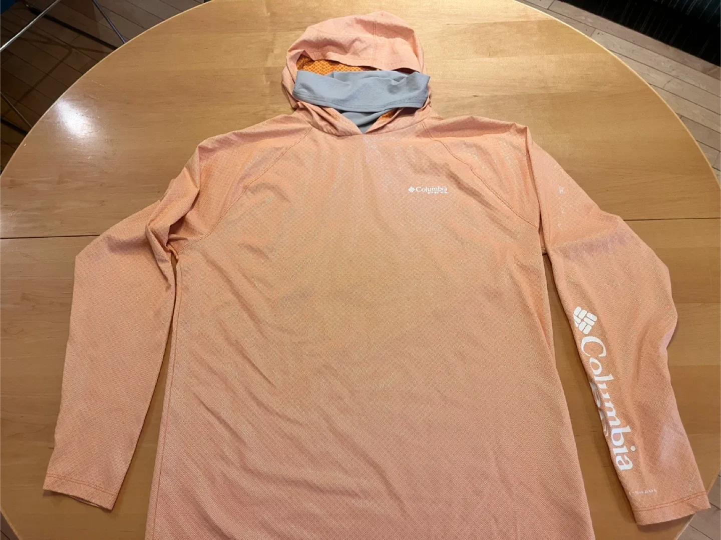 Columbia Hoodie - Size L image indicator(5)