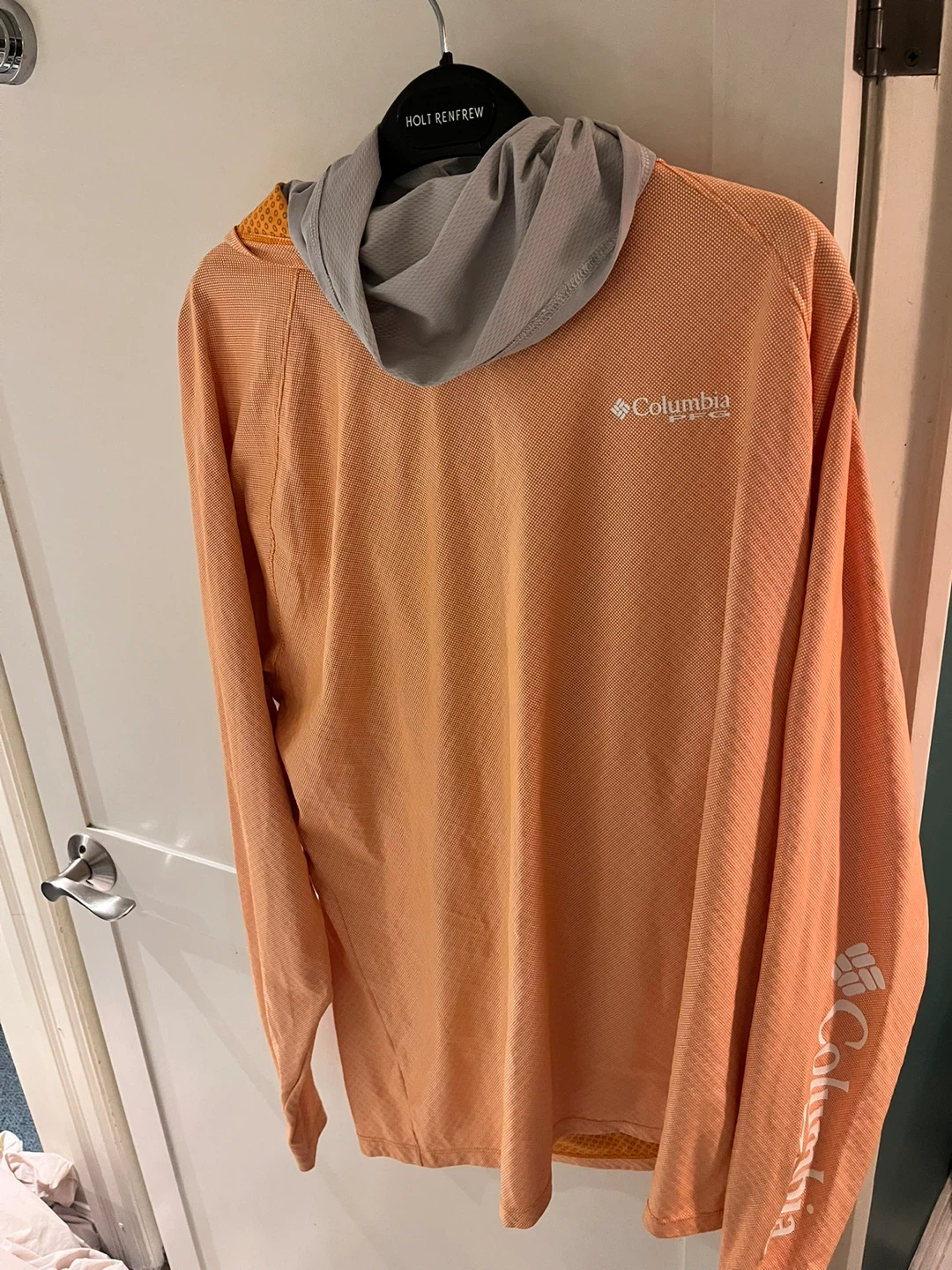 Columbia Hoodie - Size L
