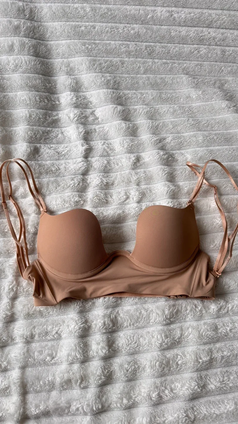 Beige Plunge U-Neckline Bra, Size 32A image indicator(4)