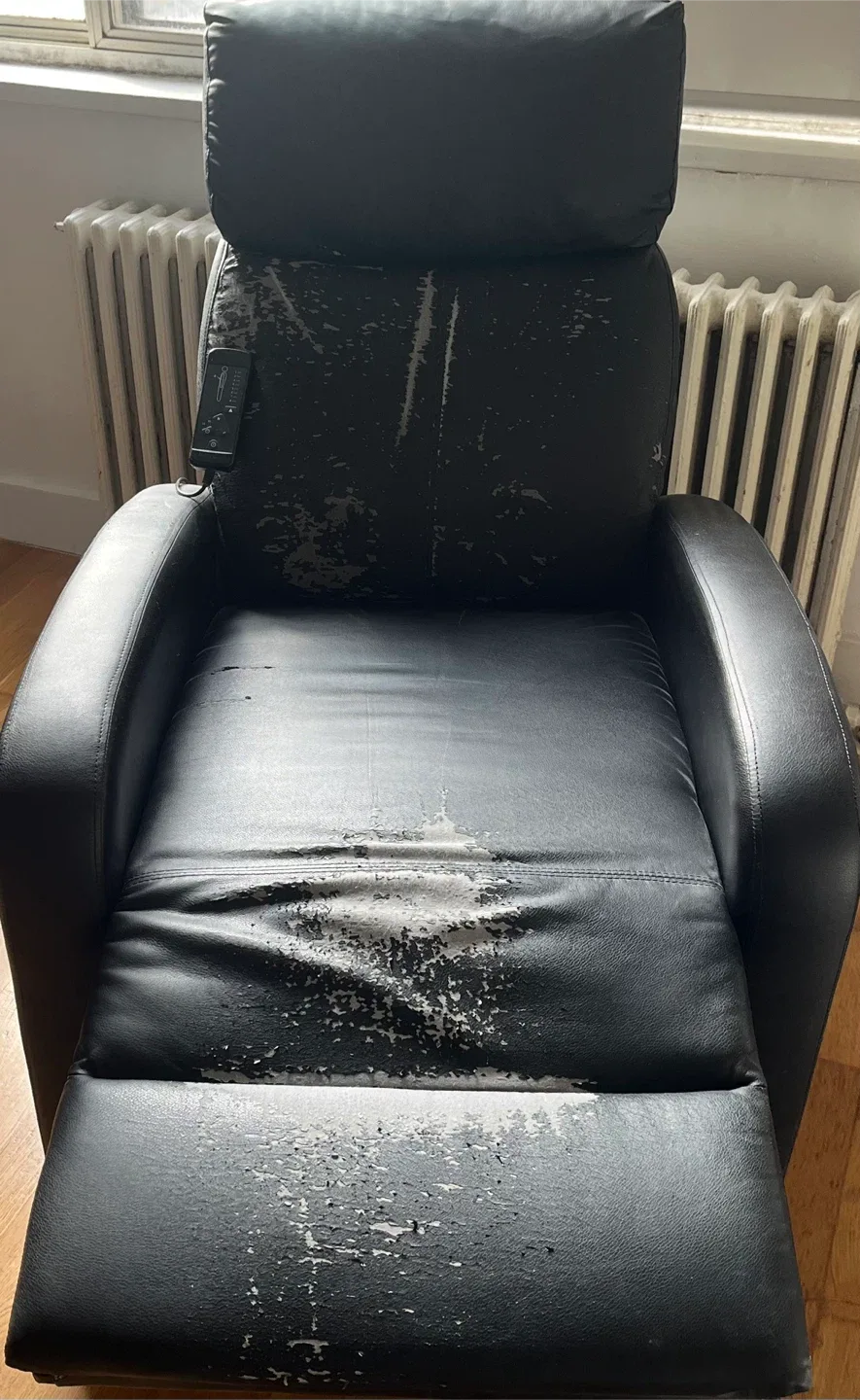 Black Leather Recliner - Worn Condition