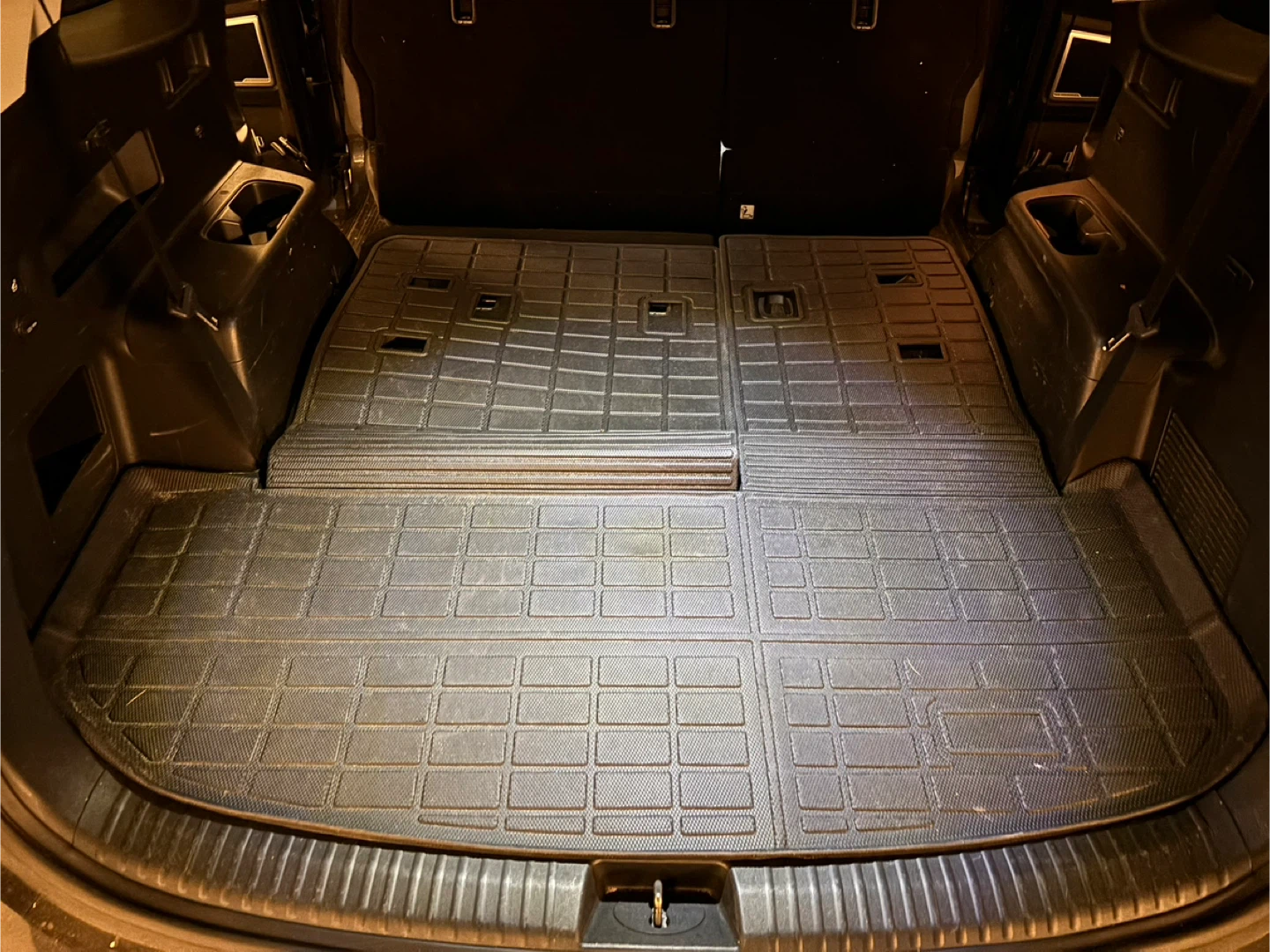 kia telluride cargo cover storage - photo 2