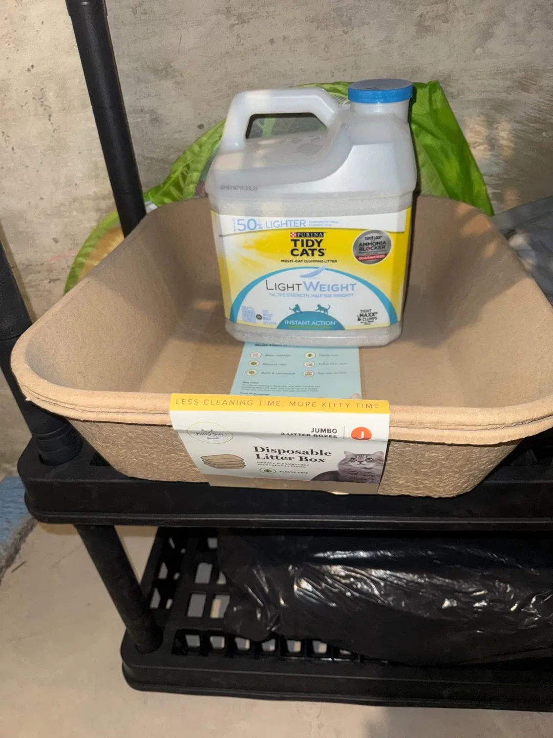 Purina Tidy Cats Lightweight Litter + Disposable Litter Box