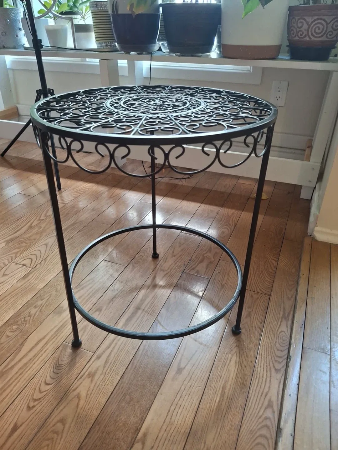 Metal Accent Table - Black
