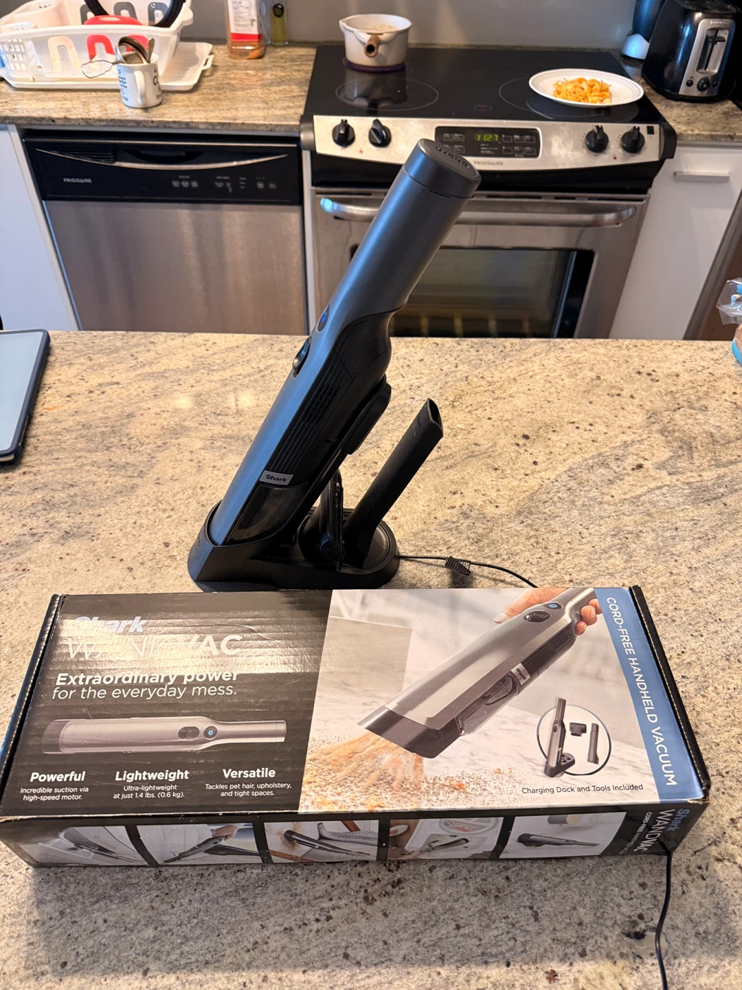 Shark Wandvac Cordless Handheld Vacuum