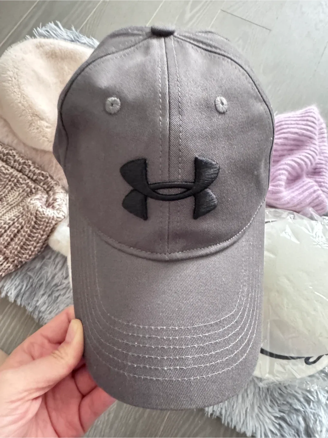 Under Armour Gray Hat - New image indicator(2)