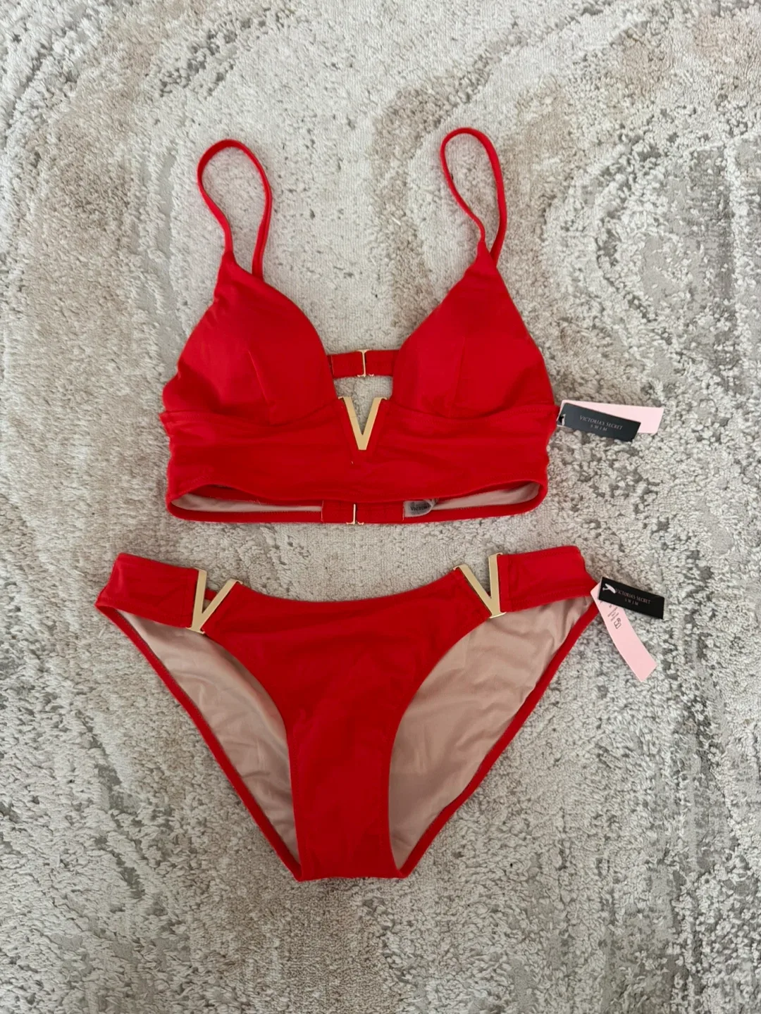 Victoria's Secret Red Bikini Set in medium size image indicator(4)