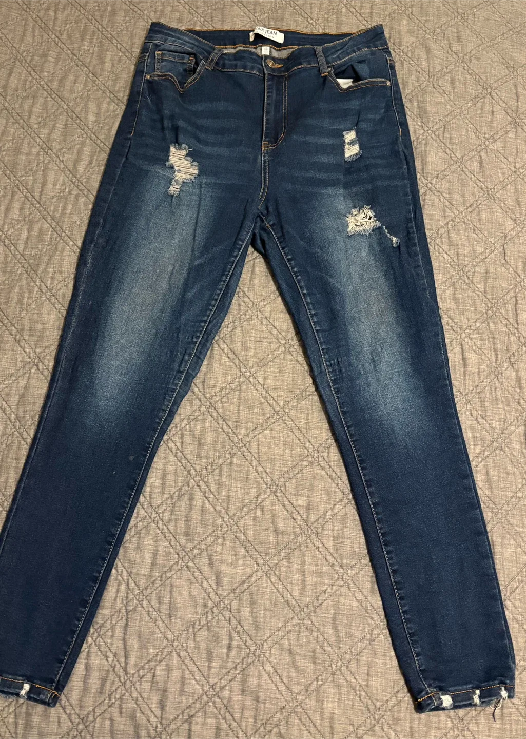 Wax Jean Collection Distressed Jeans Size 14