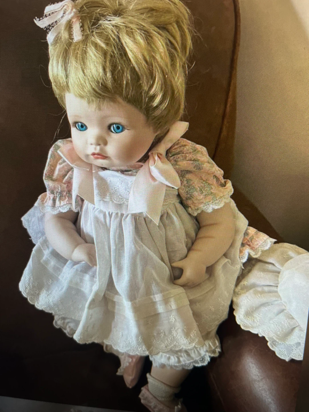 “Jessica” Porcelain Baby Doll - photo 3