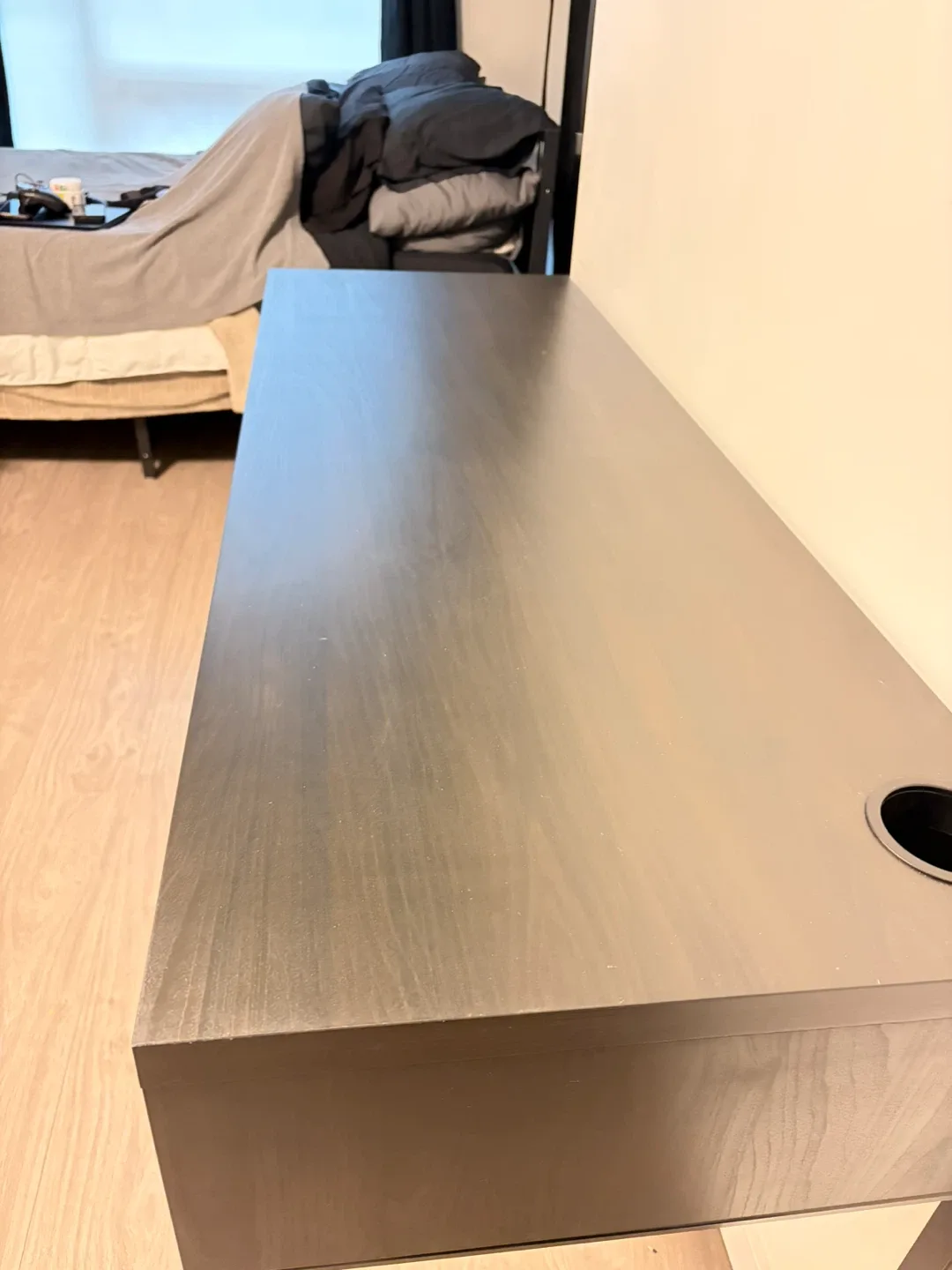 IKEA MICKE Desk, Black-Brown image indicator(4)