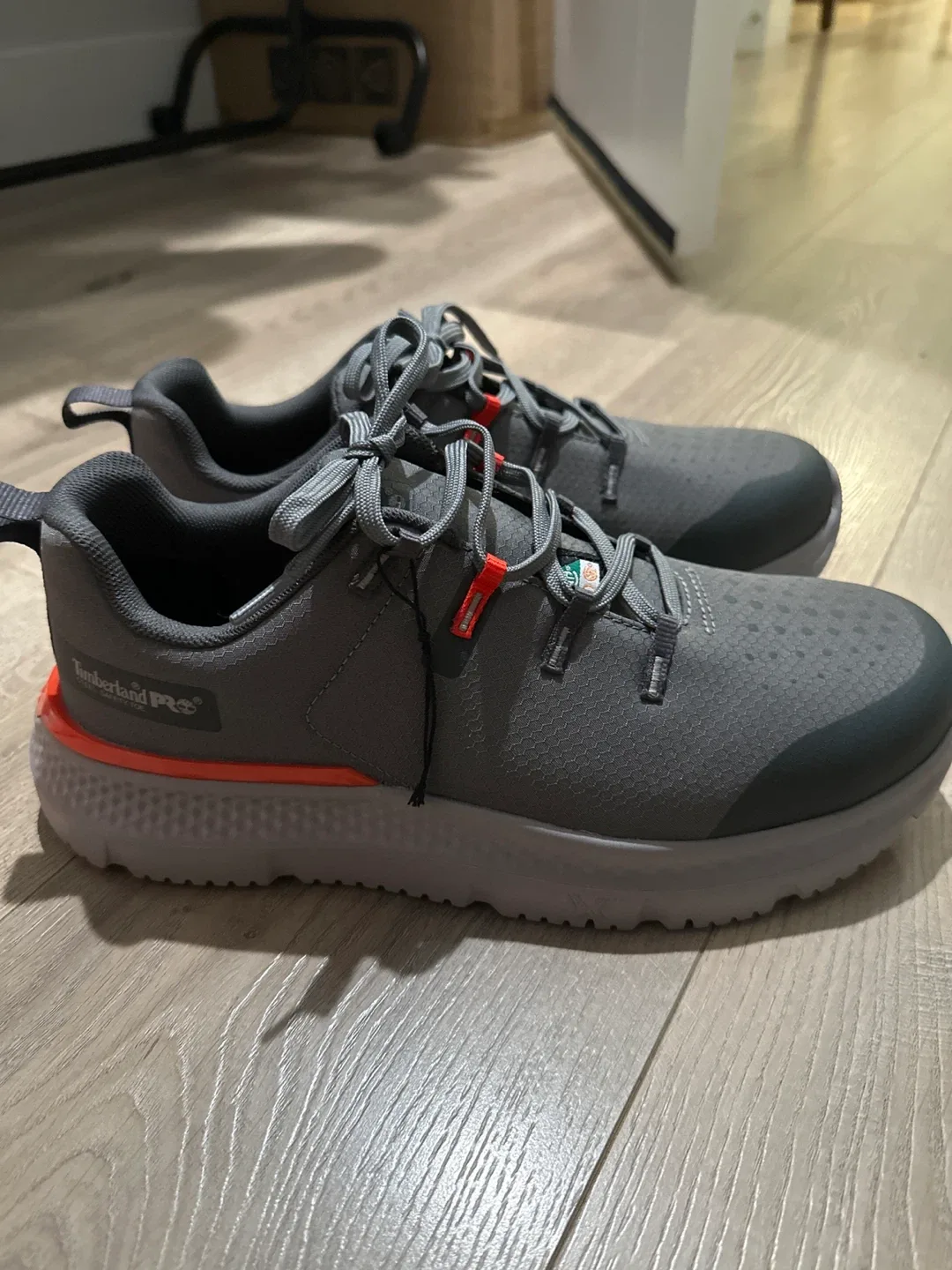 Timberland PRO Men's Reaxion Athletic Work Shoe - Size 11 image indicator(2)