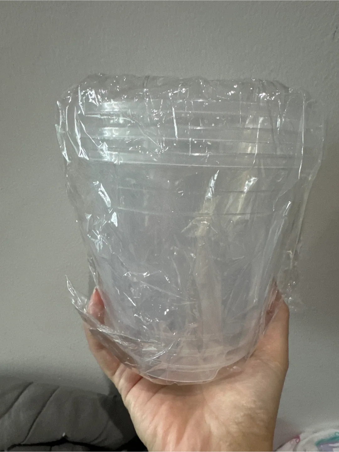 3 clear Plastic Plant Pots - Brand New image indicator(4)