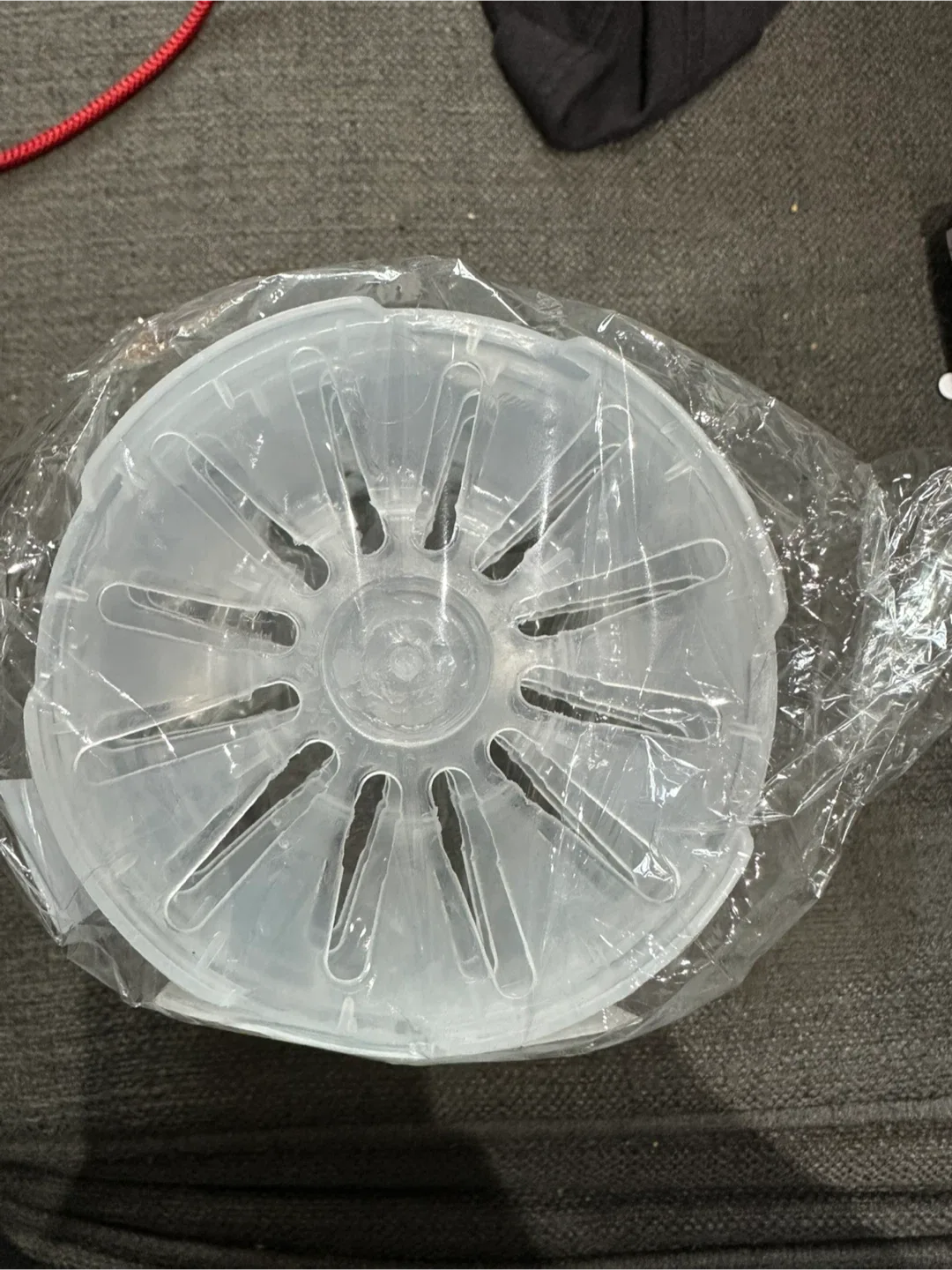 3 clear Plastic Plant Pots - Brand New image indicator(5)