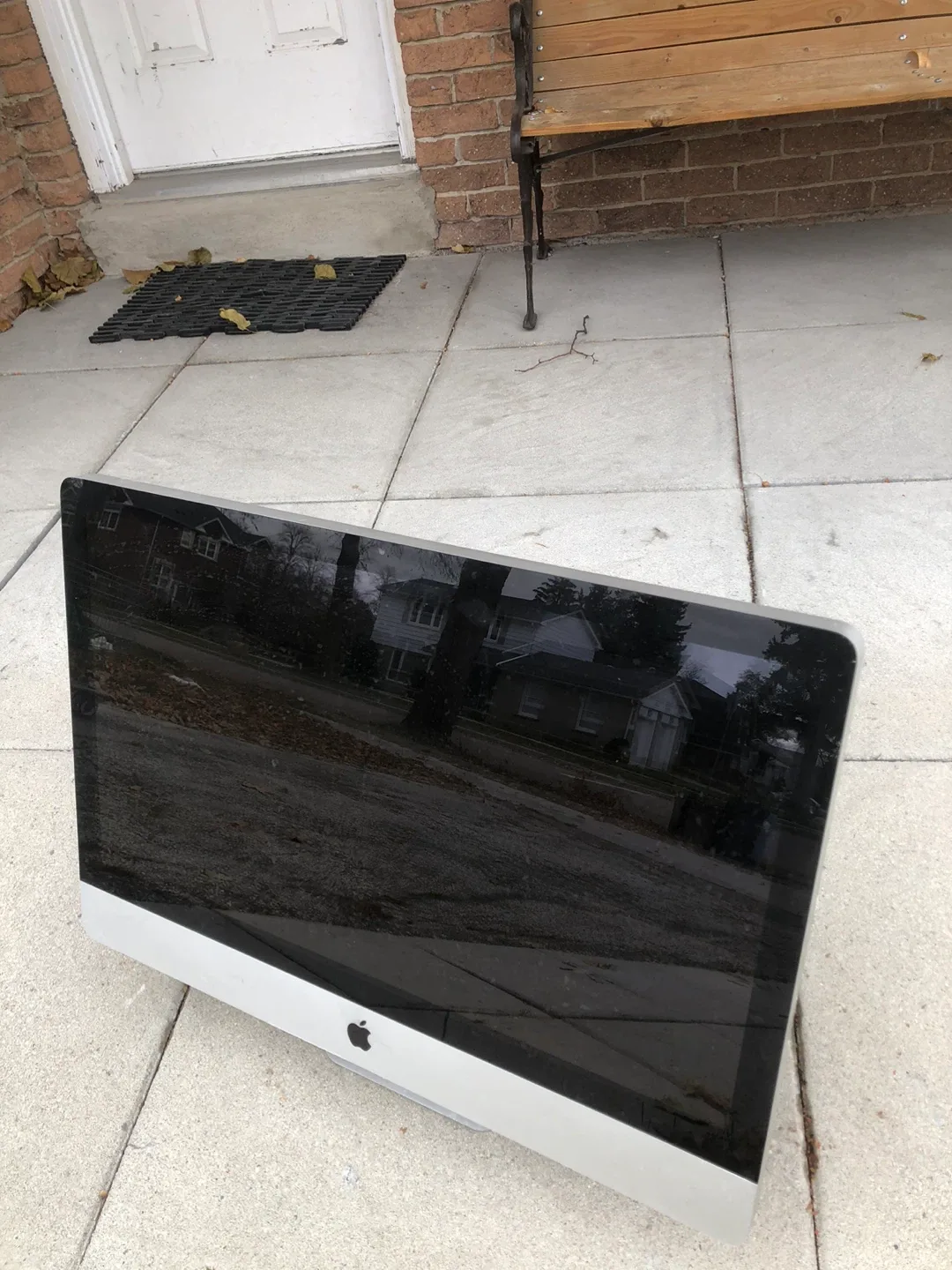 Apple iMac Desktop Computer