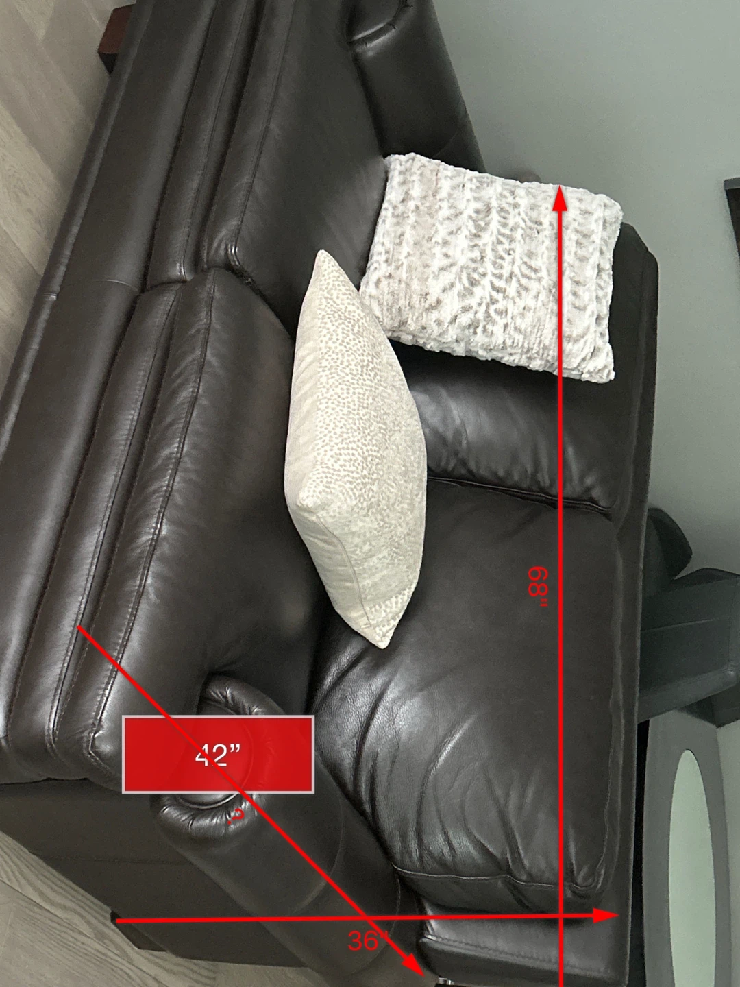 2 Leather Sofas-Brown, 91" Lon - photo 2