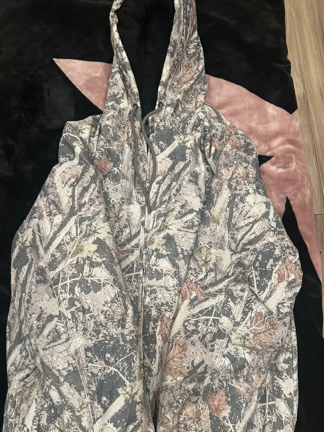 Northwestern MFG Co. Camo Hoodie - Size S/P image indicator(2)