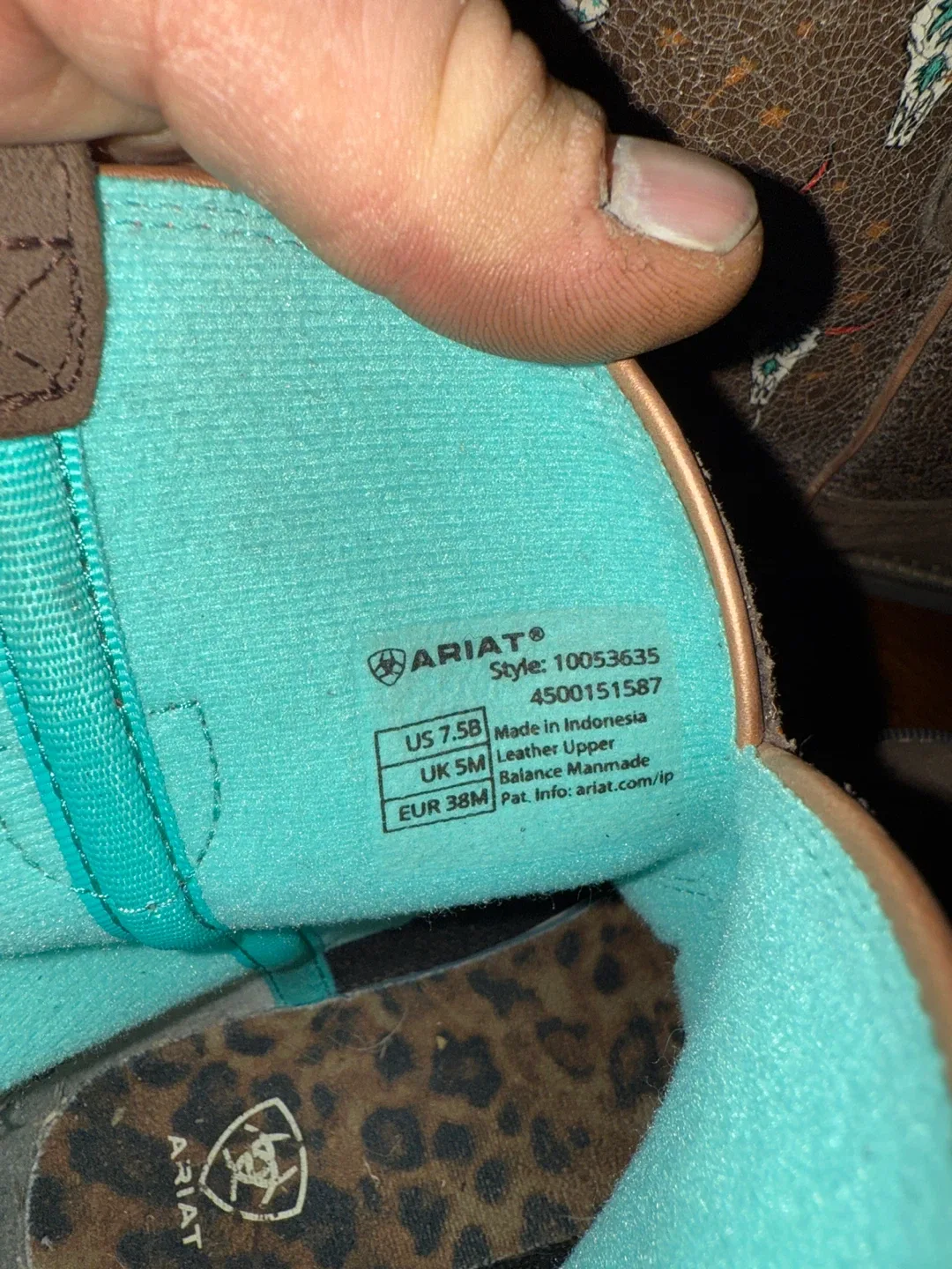 Ariat Kids' Cowboy Boots - Size 7.5 image indicator(2)