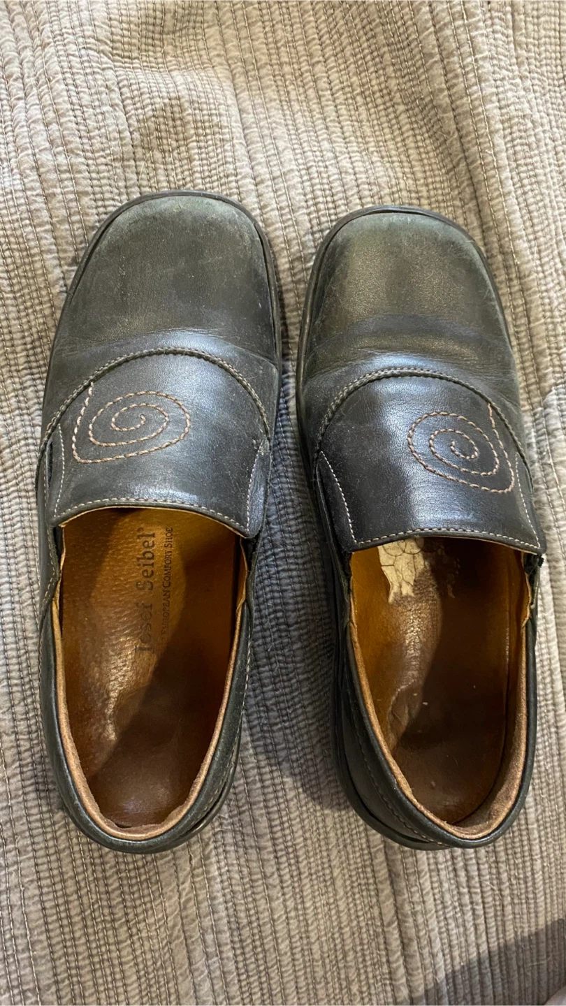 Josef Seibel Black Leather Shoes Size 8