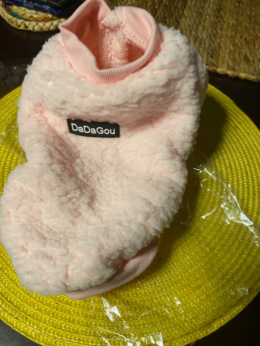 DaDaGou Pink Fleece Pet Sweater - Size M image indicator(2)