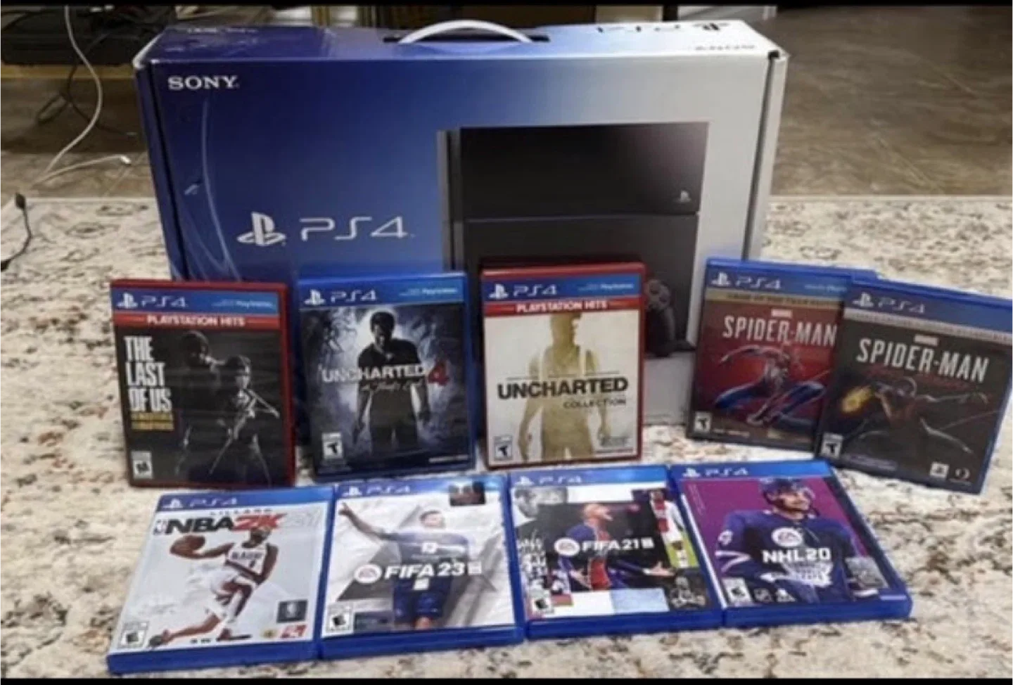 Sony PlayStation 4 (PS4) with Games