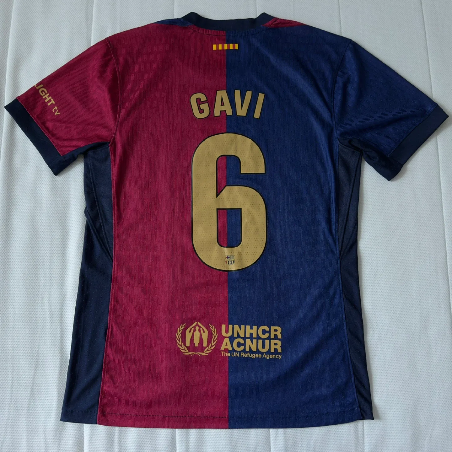 Men’s Medium Gavi #6 Barcelona Jersey image indicator(2)