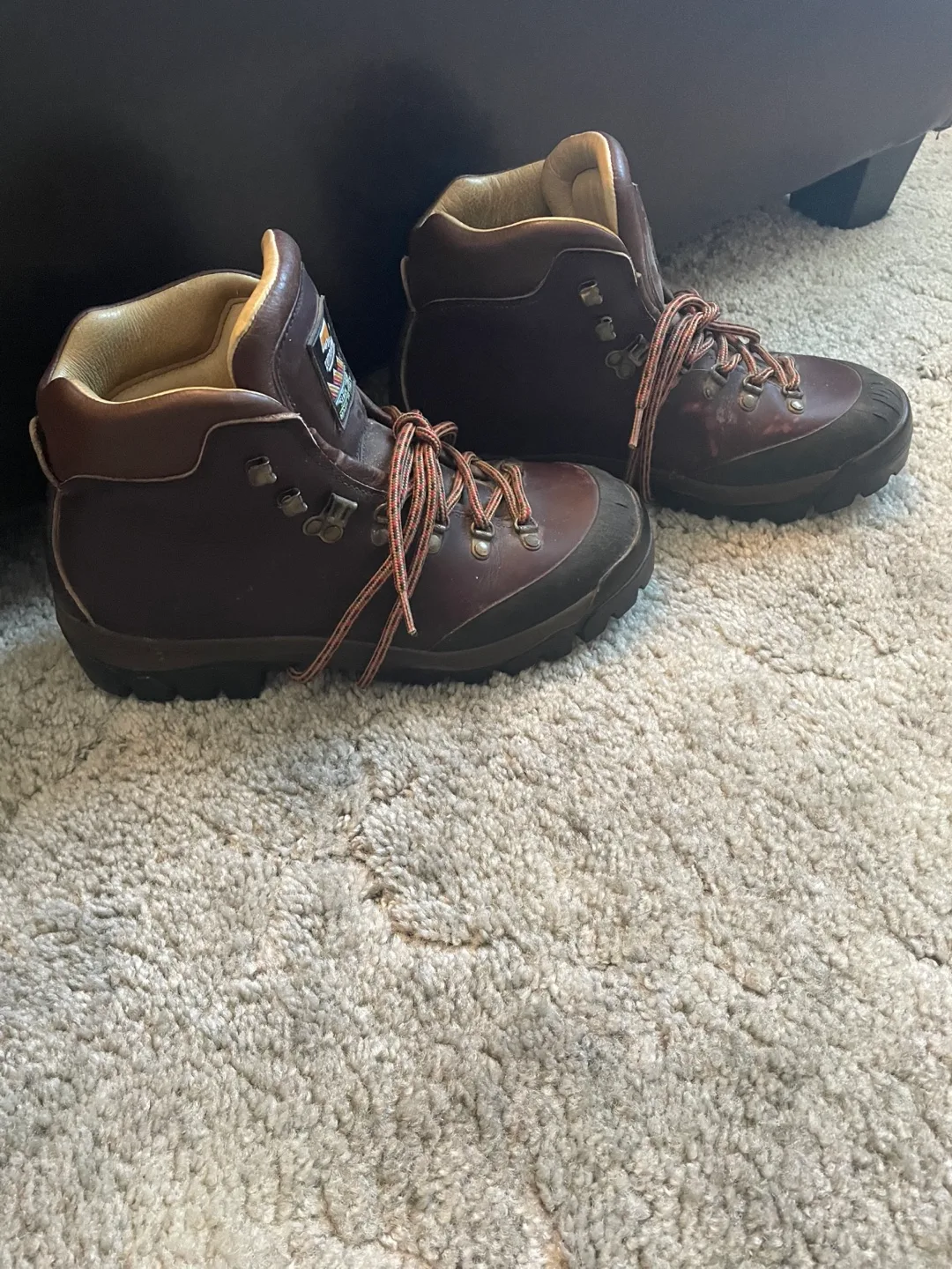 Zamberlan Leather steal toe boots image indicator(2)