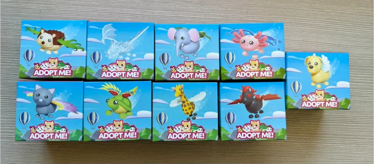 Adopt Me! Flying Pet Mystery Box