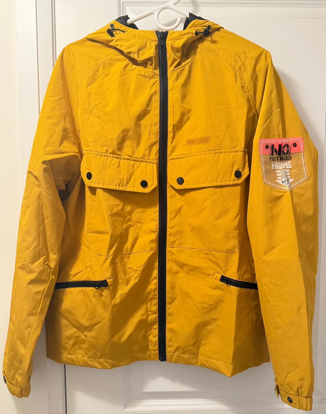 Brand new snow Jacket size S/M