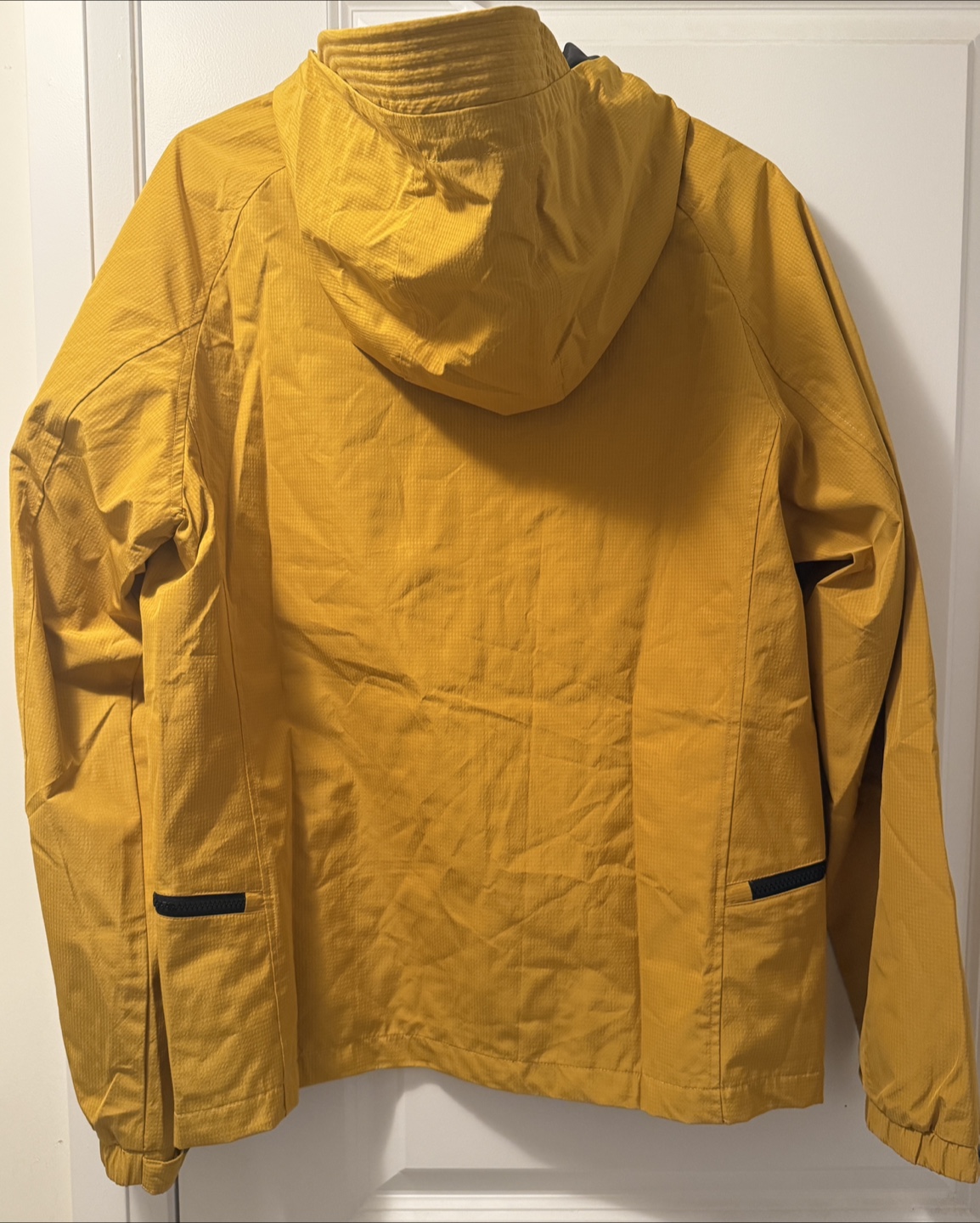 Brand new snow Jacket size S/M - photo 2