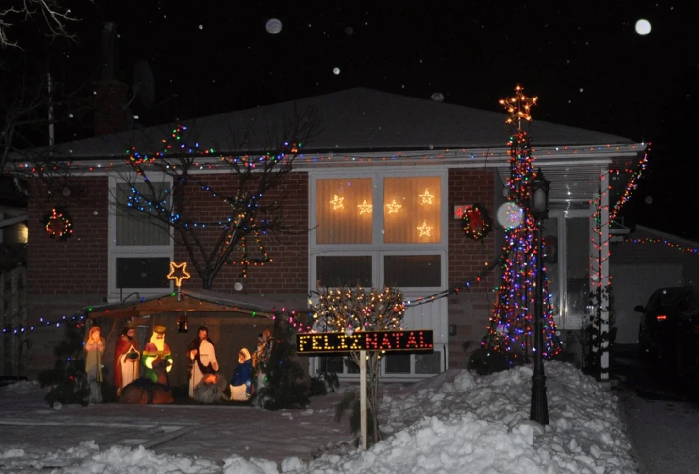 Nativity Christmas Blow Molds image indicator(3)