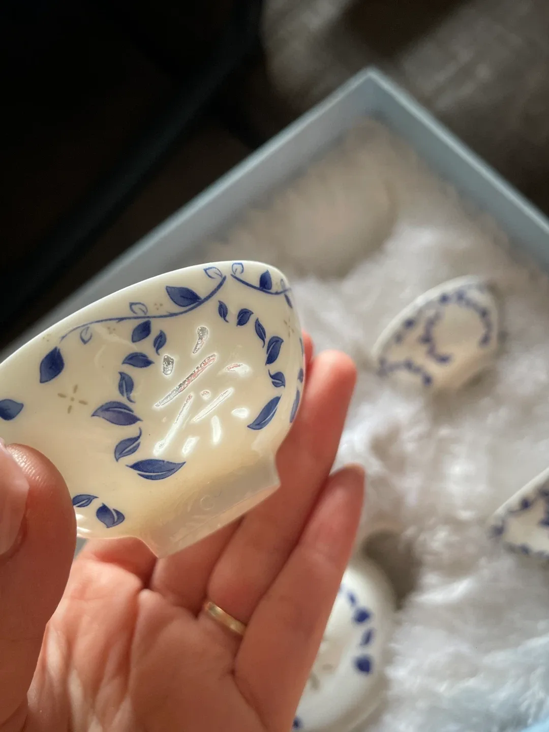Chinese Tea Set with Box - Floral Design image indicator(3)
