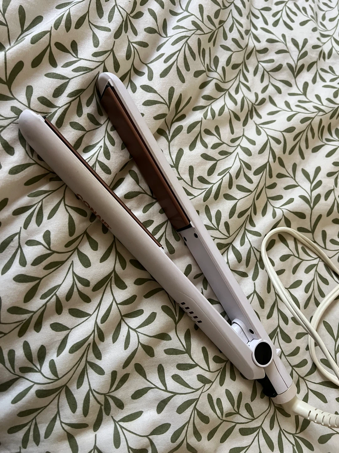 Conair Hair Straightener - photo 2