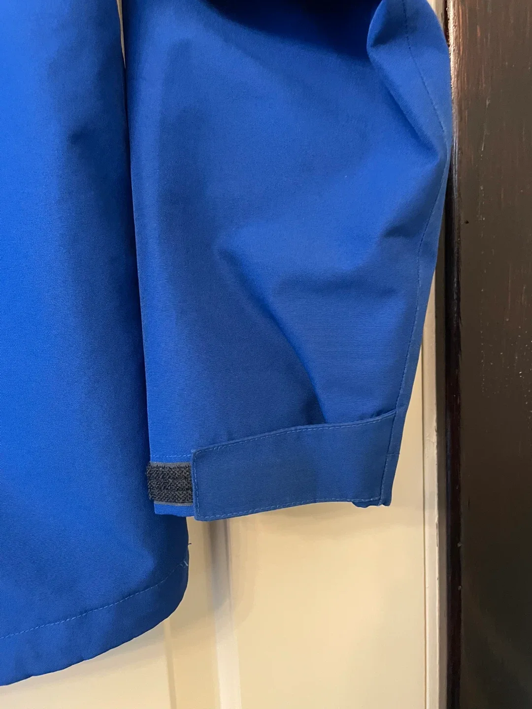The North Face Boys' Blue Jacket  Goretex - Size M (10/12) image indicator(7)