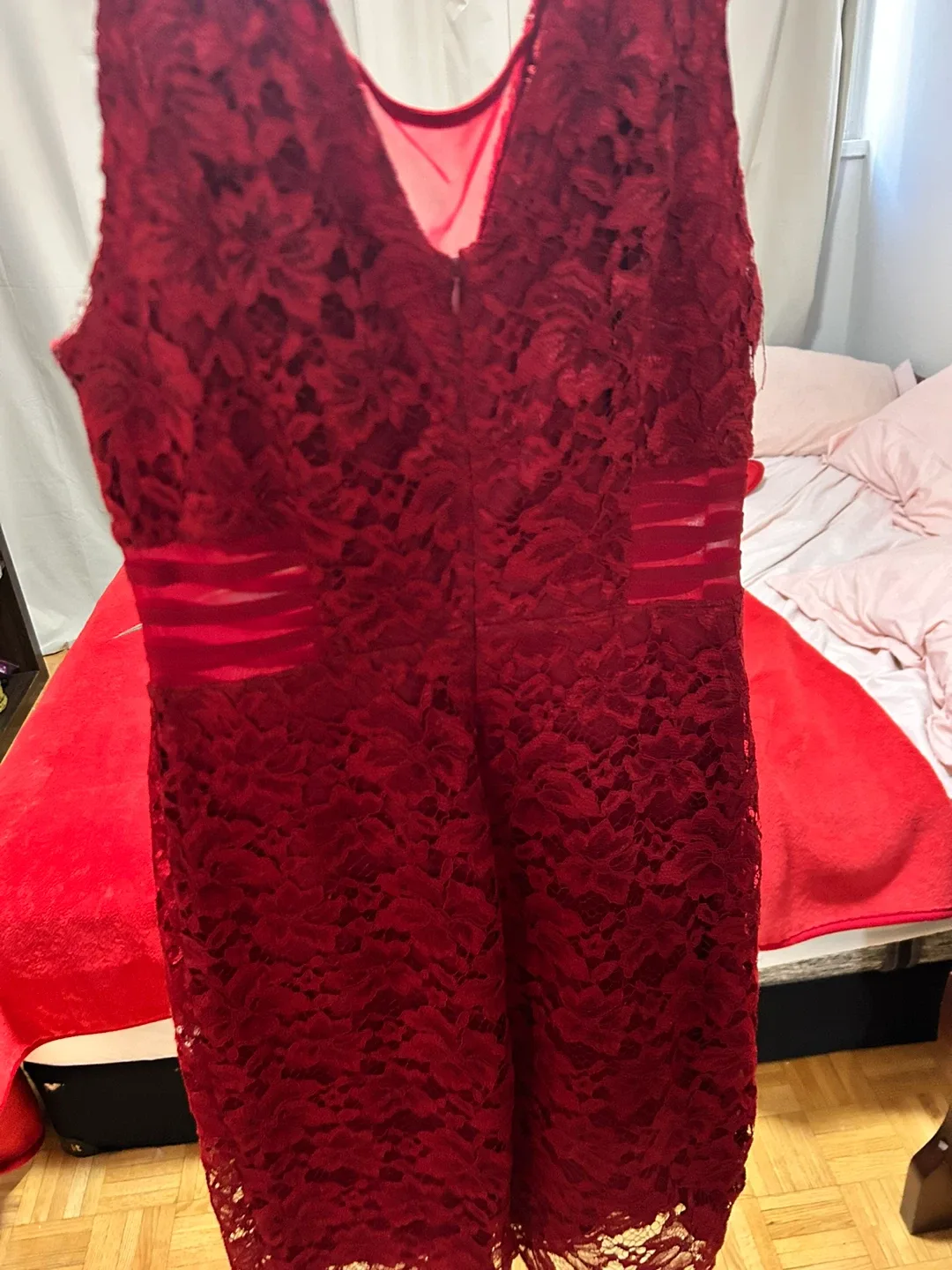 Enfocus Studio Red Lace Dress - Size S image indicator(2)