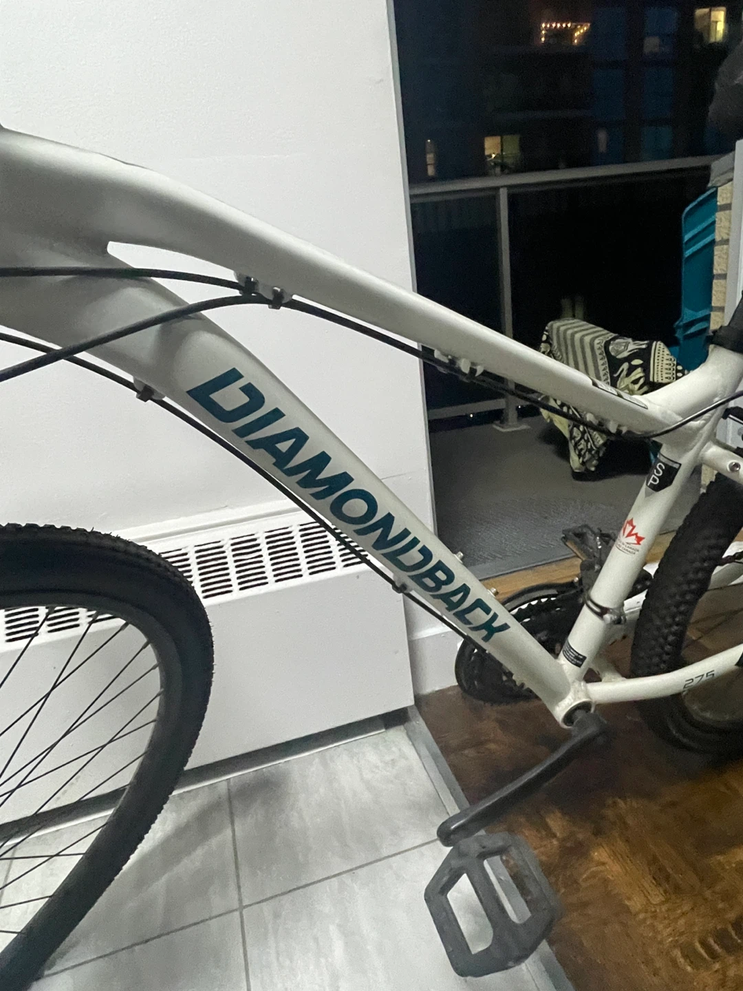 Diamondback White Mountain Bike - photo 2