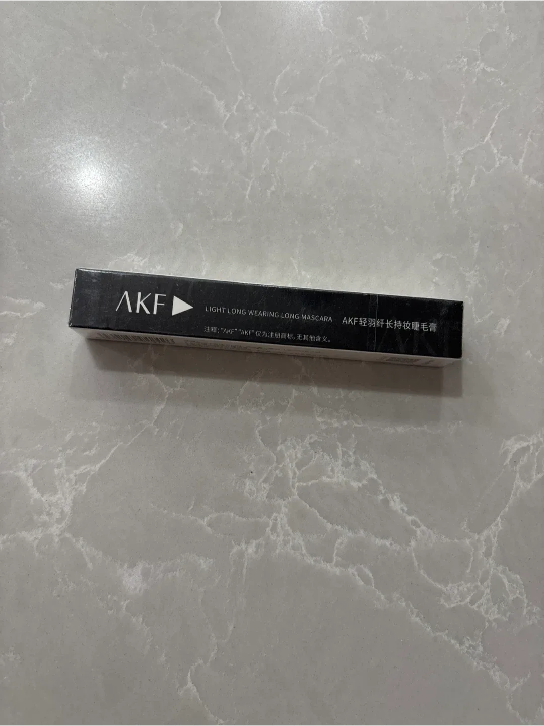 AKF Light Long Wearing Long Mascara