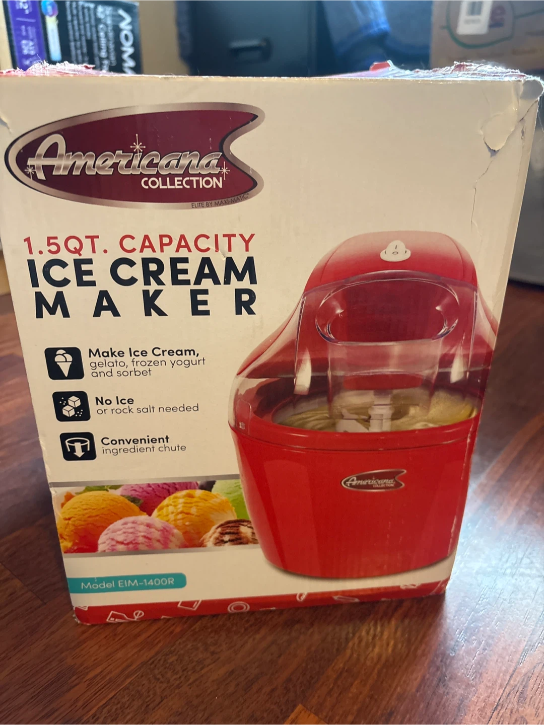 Americana Collection 1.5QT Ice Cream Maker