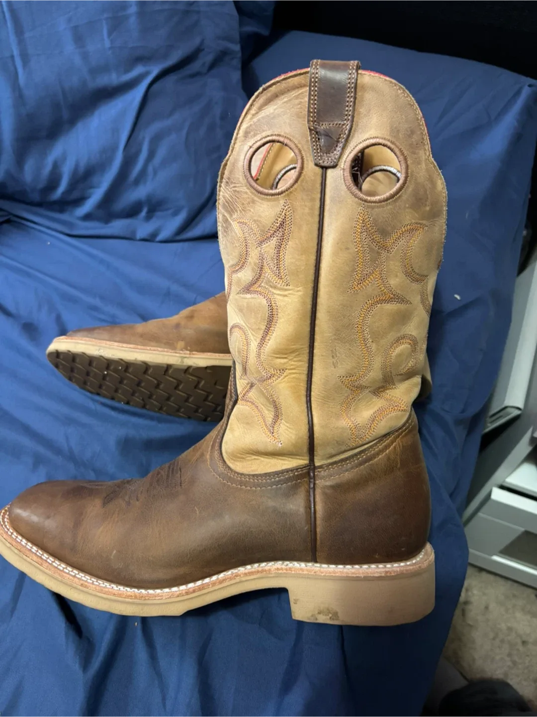 Boulet Men's Leather Cowboy Boots image indicator(3)