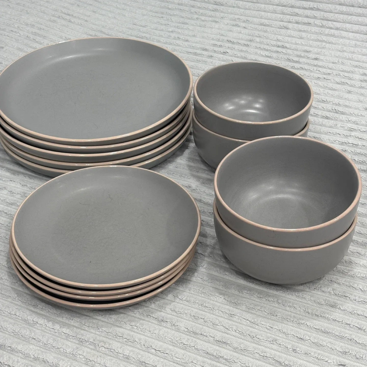 Gibson Home Gray Dinnerware Set 13 Pieces