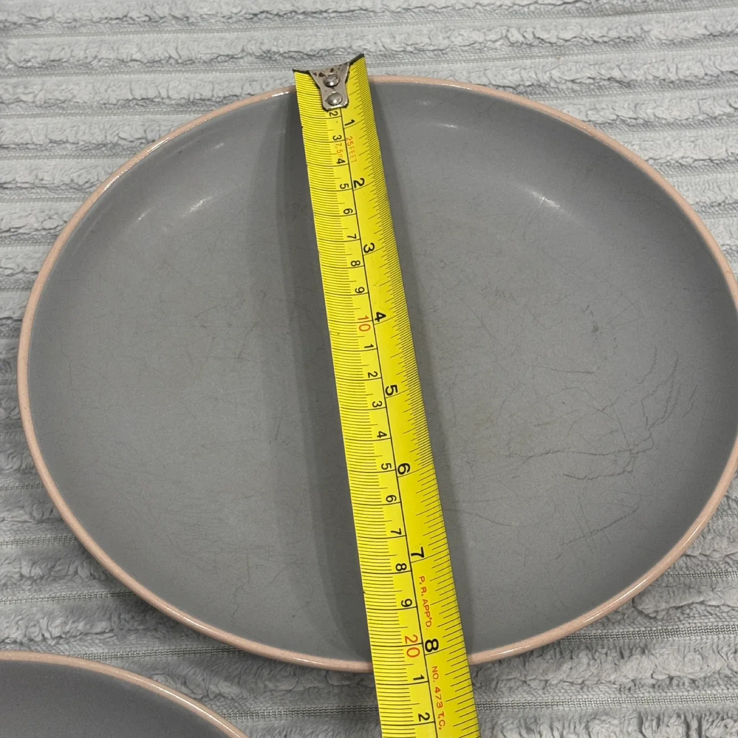 Gibson Home Gray Dinnerware Set 13 Pieces image indicator(7)