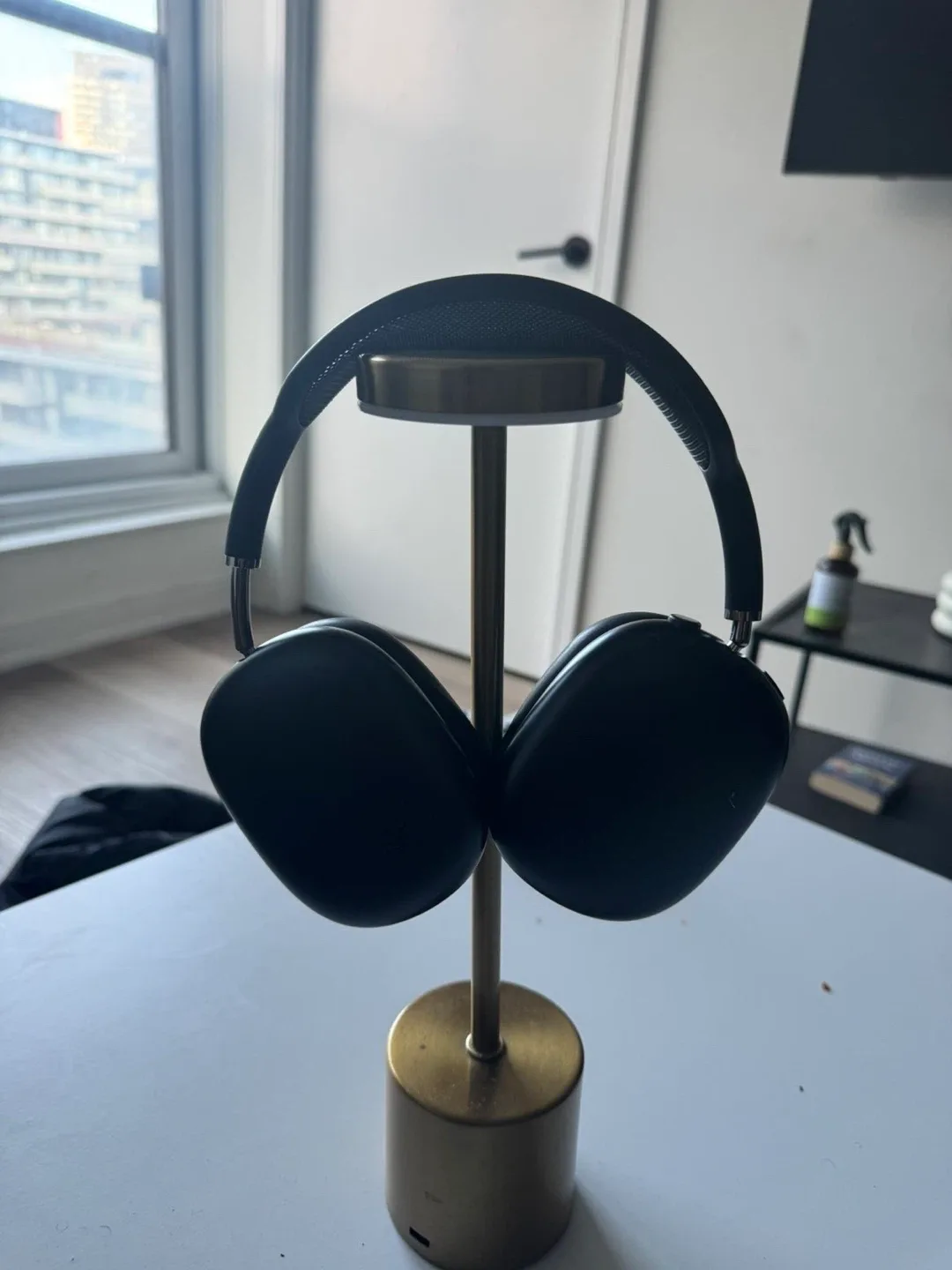 Apple Airpods Max - navy blue image indicator(2)