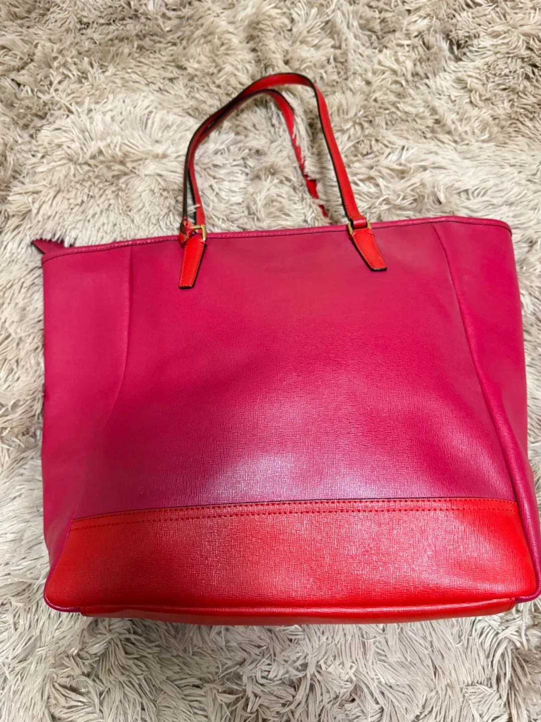 Coach Pink Leather Tote Bag image indicator(2)