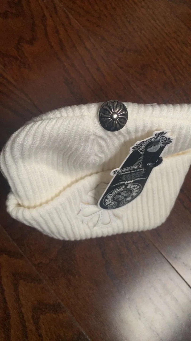 Chrome Hearts White Beanie - New! image indicator(4)