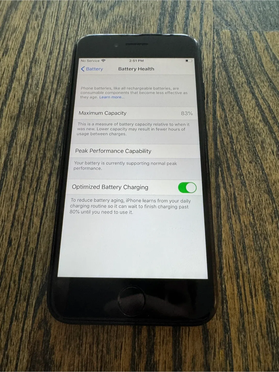 iPhone 7 - 128GB -Carrier Unlocked image indicator(3)