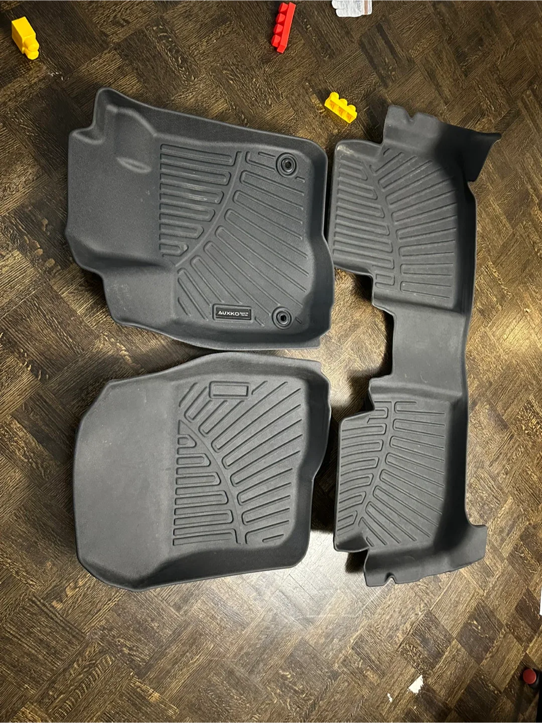 Auxko Car Floor Mats - Black