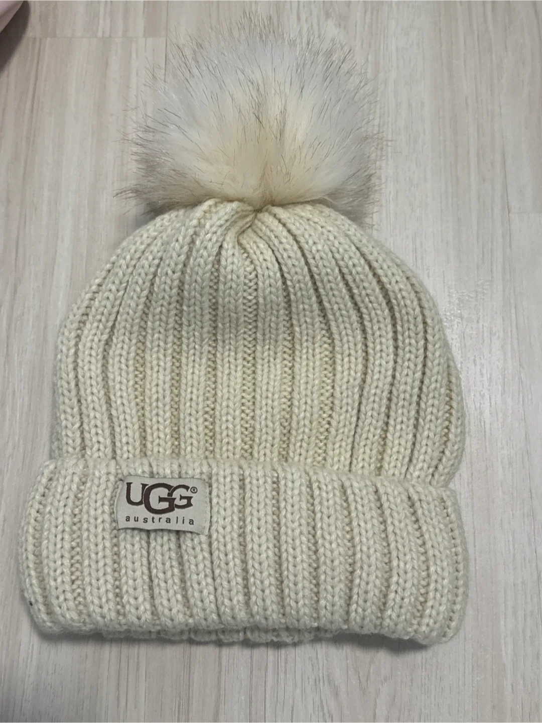 UGG knit beanie