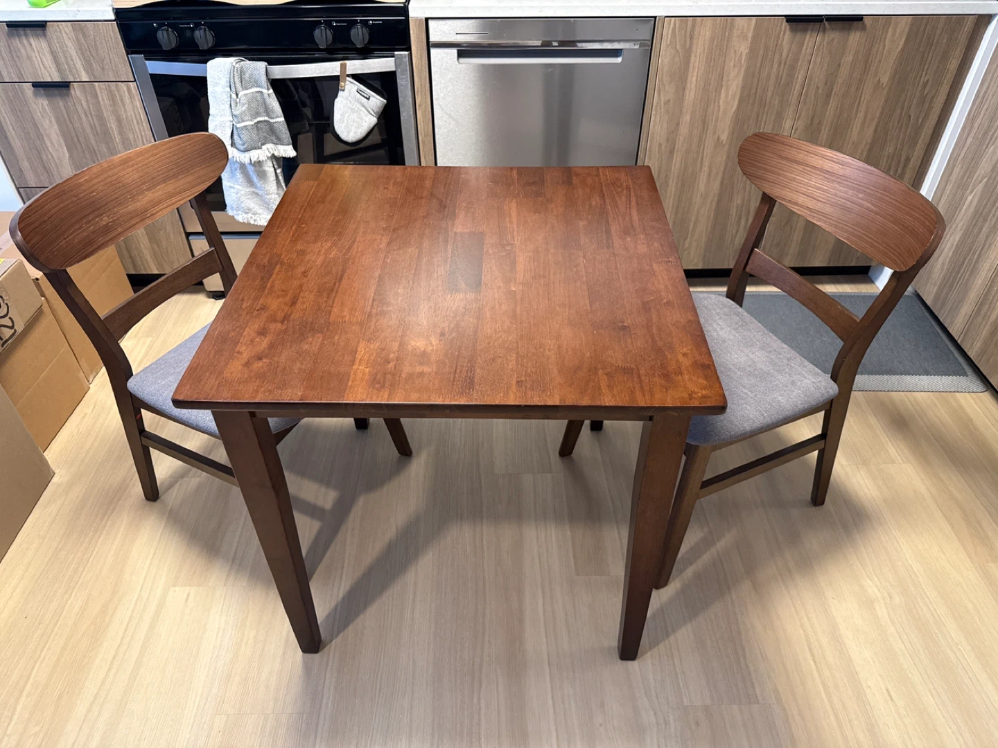 Dining Table with Chairs - photo 2
