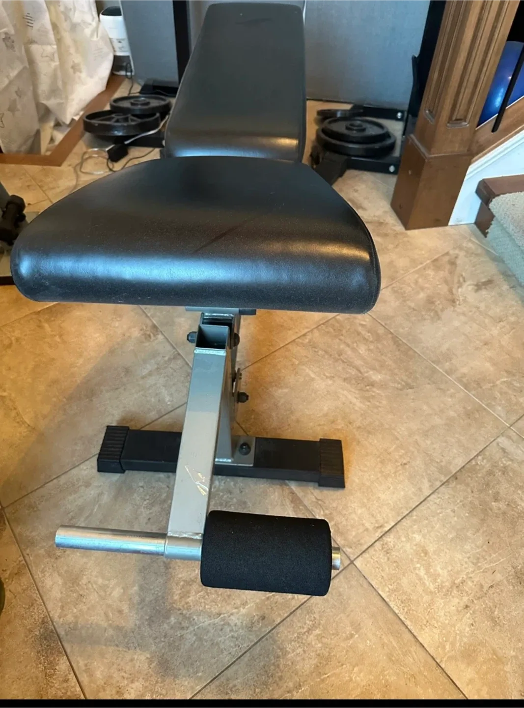 Nautilus Weight Bench with Weights image indicator(3)