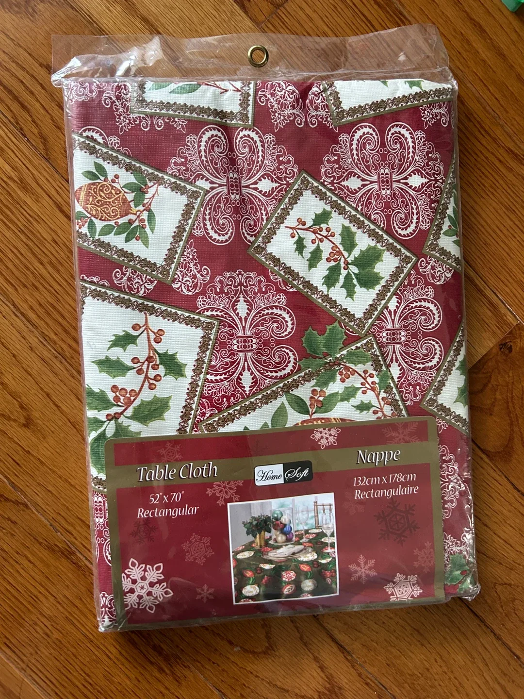 NEW reusable Table Cloth 52x70 Rectangular