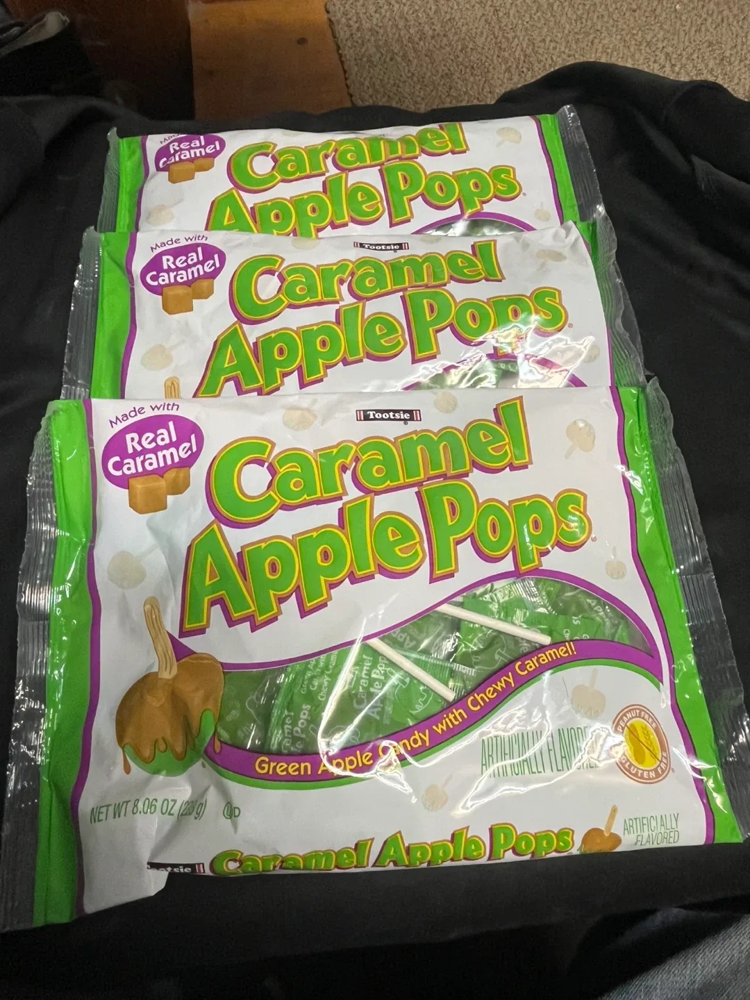 Tootsie Caramel Apple Pops image indicator(2)