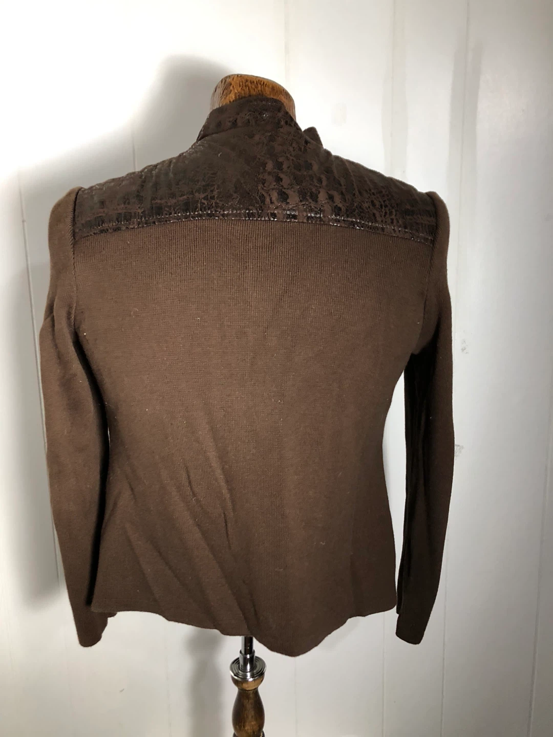 Women’s Brown Faux Leather Gold Studded Blazer. Size Small - photo 2